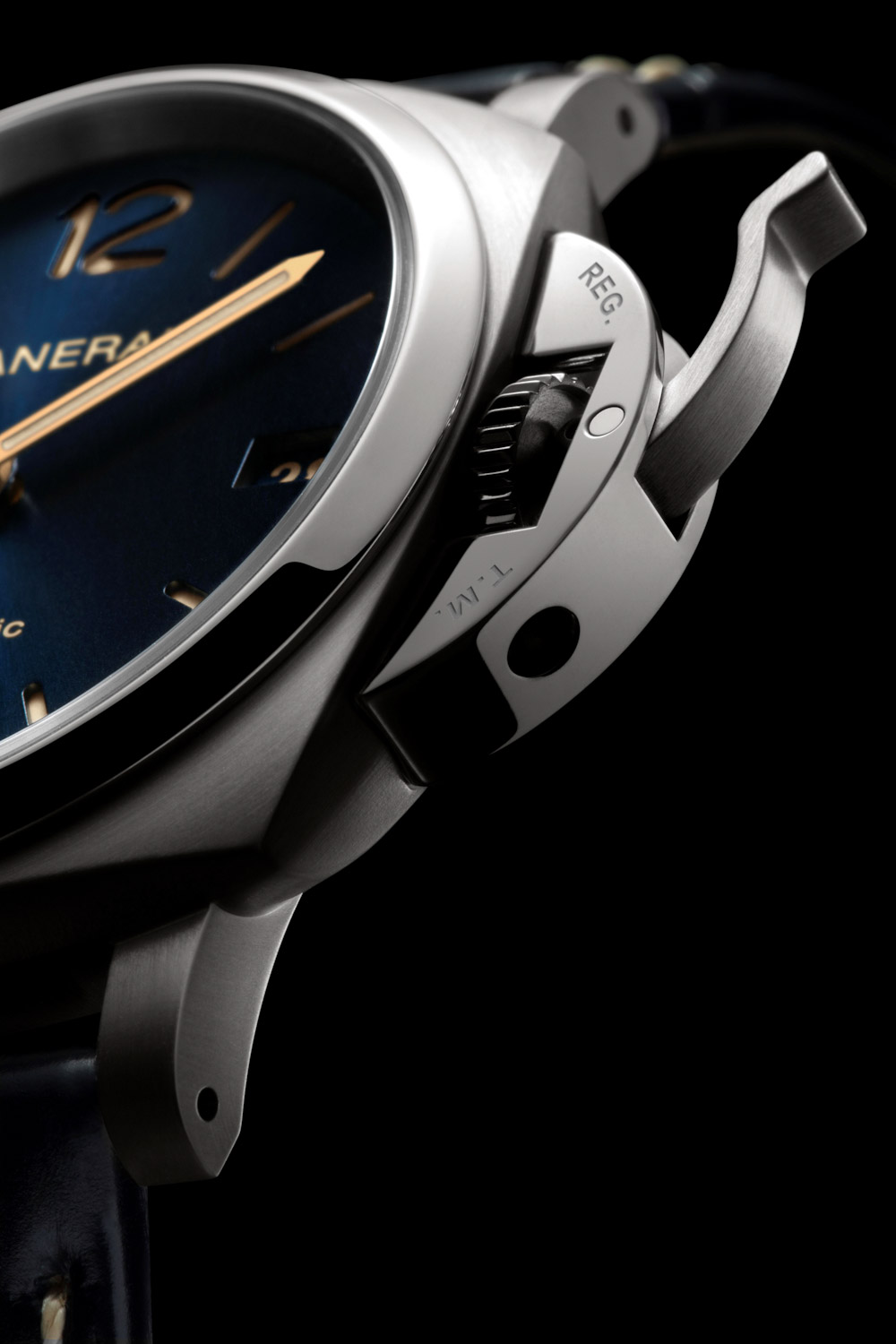 Officine Panerai Luminor Due