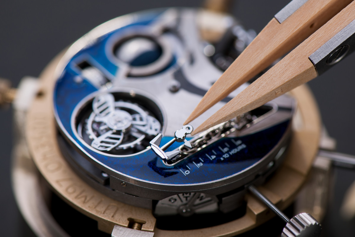 Ulysse Nardin Marine Mega Yacht — spektakularny zegarek firmy z Le Locle