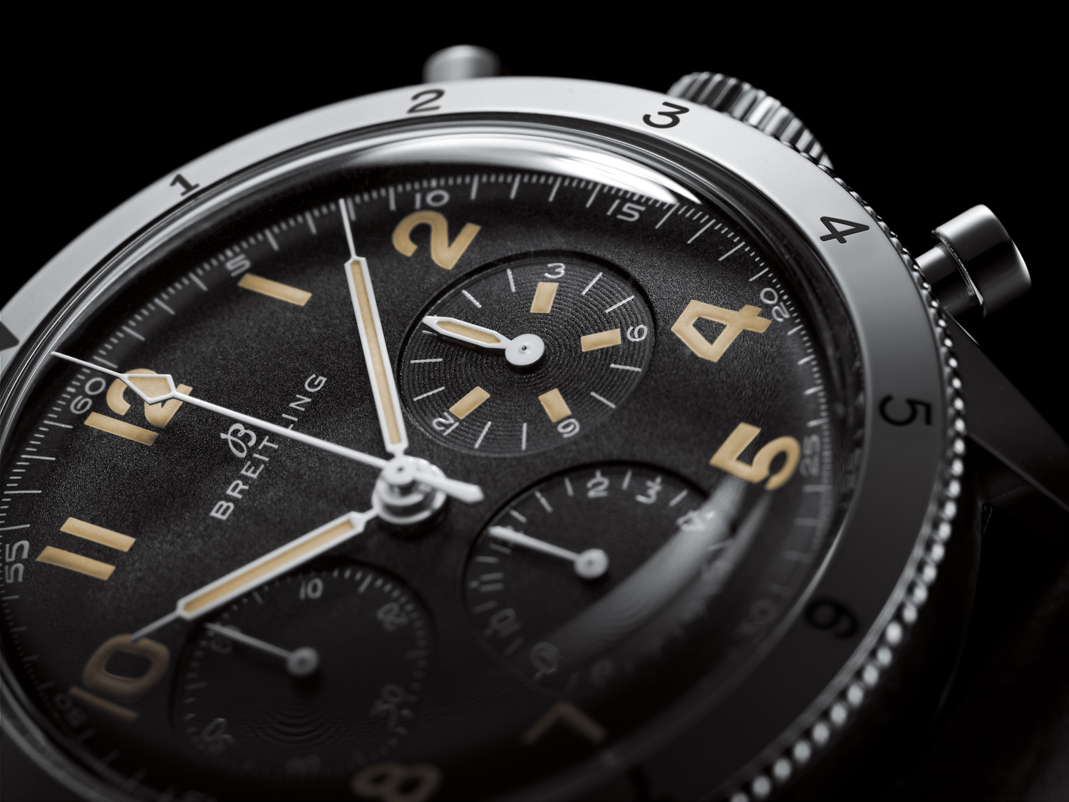 breitling avi 765 re-edition