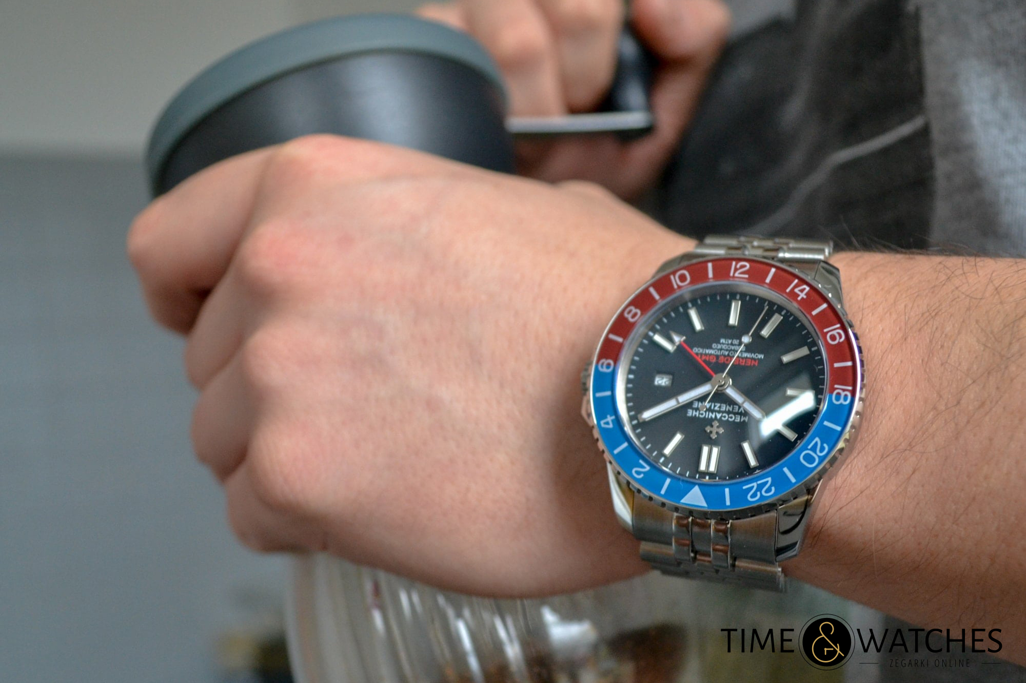 Meccaniche Veneziane Nereide GMT 42 mm timeandwatches.pl