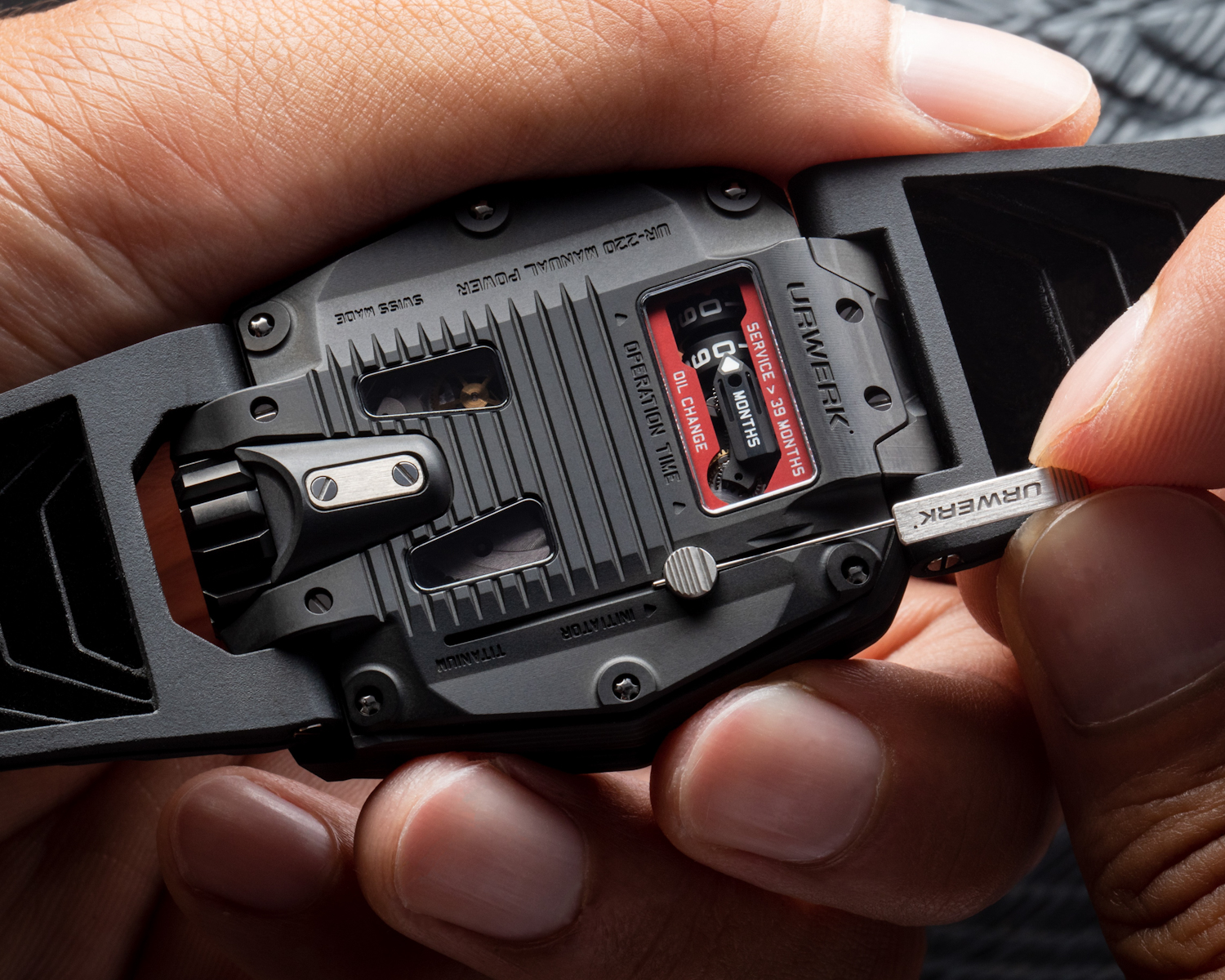 URWERK UR-220 timeandwatches.pl