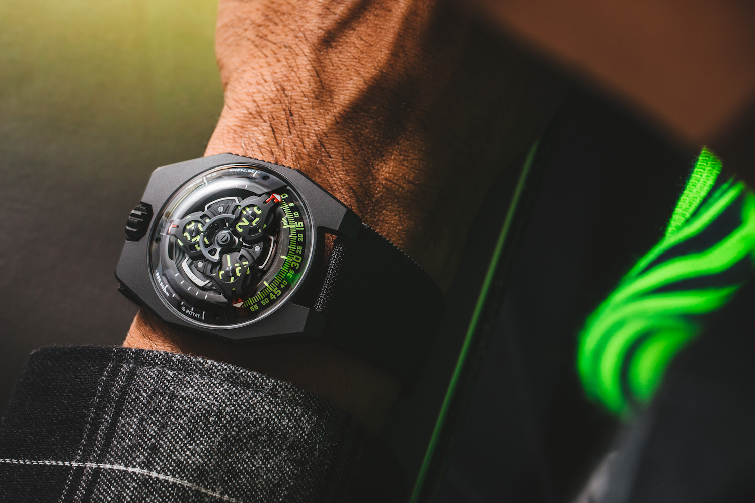 URWERK UR-100