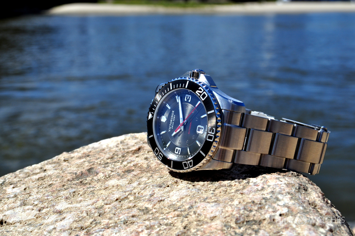 Recenzja: Victorinox Maverick Automatic | Timeandwatches.pl