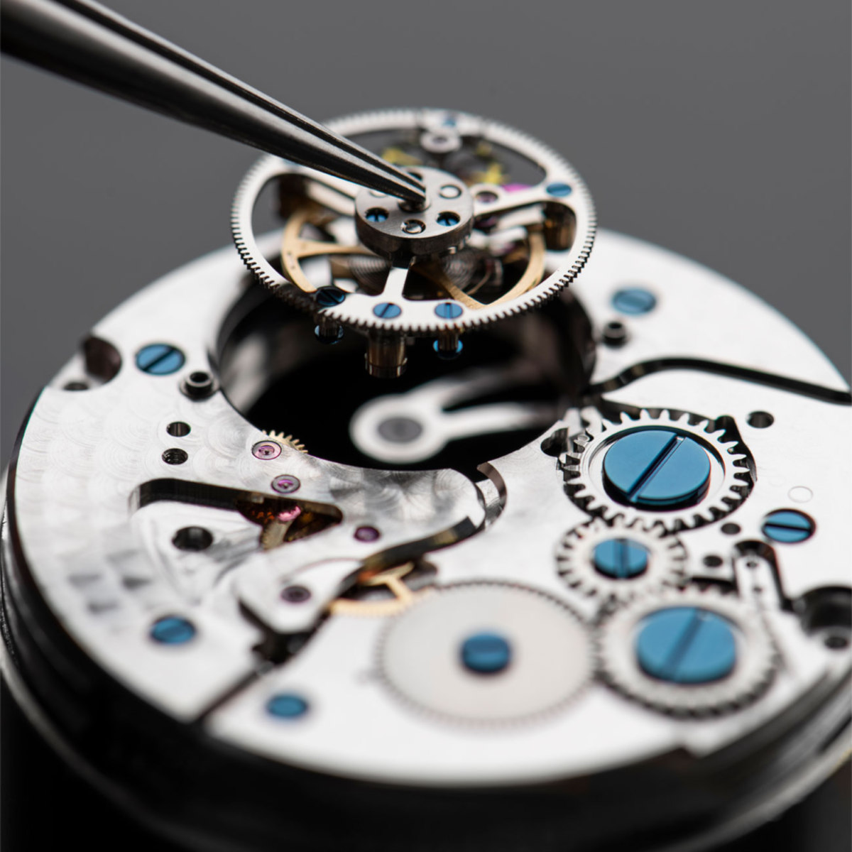 Frederique Constant Perpetual Calendar Tourbillon Manufacture - wielkie komplikacje w przystępnej cenie