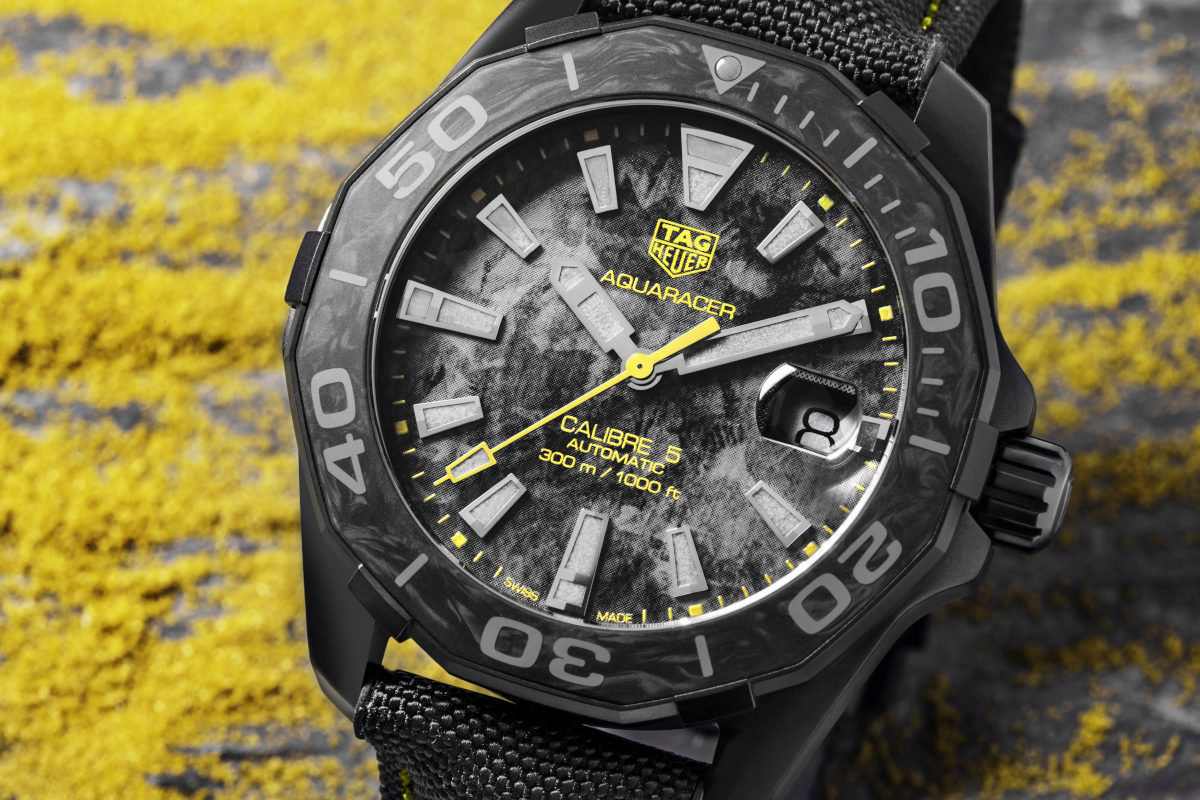 TAG Heuer Carbon Aquaracer - butikowa linia diverów