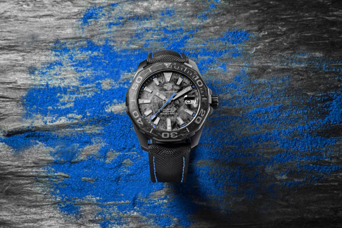 TAG Heuer Carbon Aquaracer - butikowa linia diverów