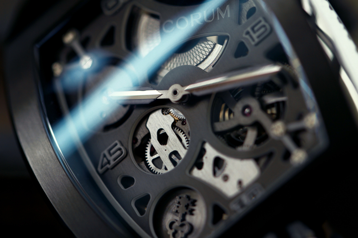 Corum - Heritage Corum Lab 01 