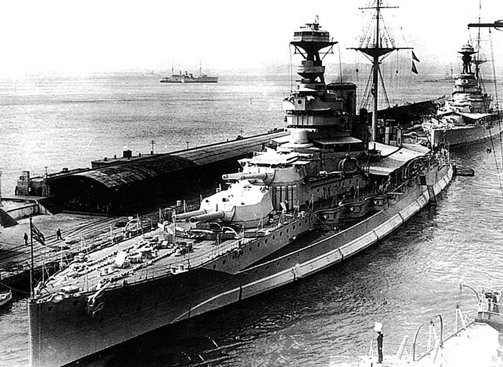  HMS Queen Elizabeth